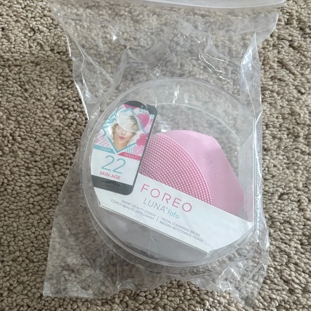 New FOREO Luna Fofo in Soft Pink